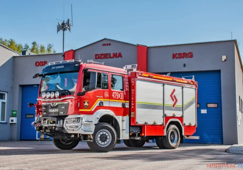 MAN zastąpił 40-letniego Stara. OSP Dzielna ma nowy wóz