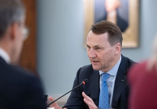 Polska będzie dalej wspierać Ukrainę pomimo gróźb Rosji. MSZ odpowiada Kremlowi