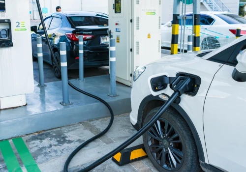Polacy oczekują konkretów. Inaczej nie przesiądą się do elektryków