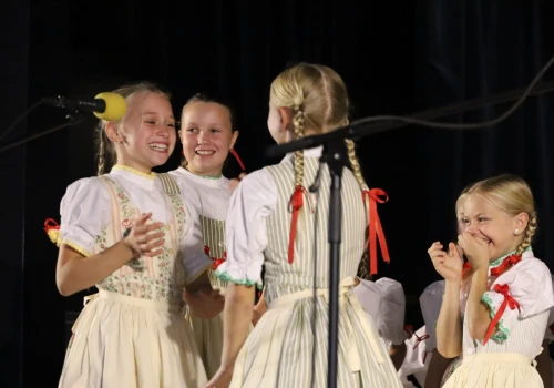 Folklor w domu i ogrodzie. Drugie Spotkanie z Folklorem w Stonawie