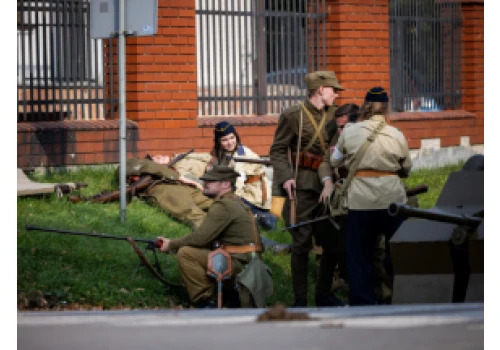 „Wrzesień 1939 pod Wyszogrodem” - rekonstruktorzy pokazali sceny z bitwy nad Bzurą