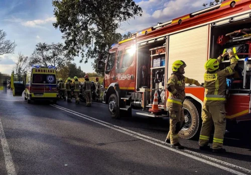 Wypadek na DK92. Jedna osoba w szpitalu.