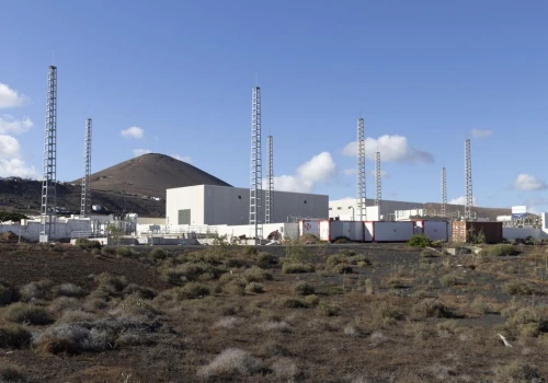 Lanzarote: Dostawy wody przywrócone po awarii sieci energetycznej. Rząd bada przyczyny
