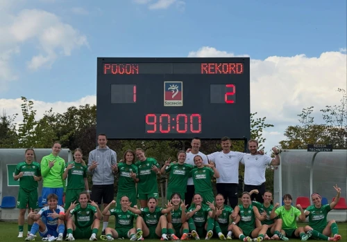 Pierwsze zwycięstwo Rekordzistek. Powrót ze Szczecina w dobrych nastrojach