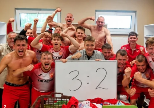 Iskra Krajenka też z trzema punktami. Pogoń rozbiła Unię 7:1!