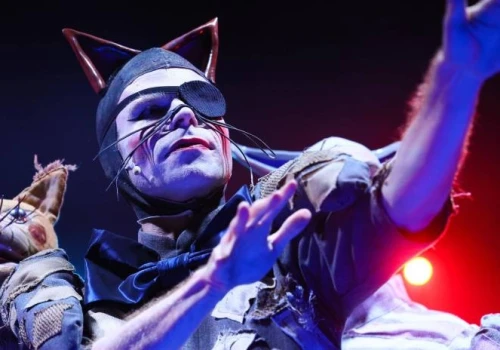 Kocia Szajka z Cieszyna na warszawskiej scenie. Guliwer wystawił „Kocią Szajkę i duchy w teatrze”