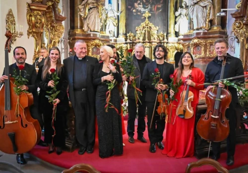 Gdy muzyka staje się modlitwą. „Głębia matczynego bólu” w Trzebnicy