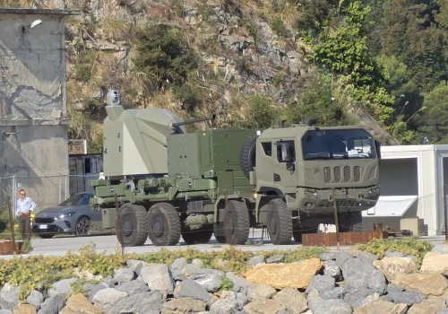 Leonardo testuje system przeciwdronowy Hystrix 40 ADS