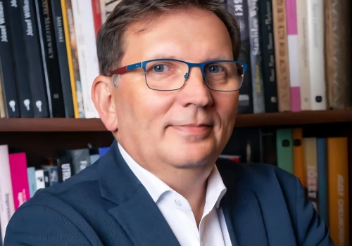 Wybory w PAN. Prof. Adam Liebert: Akademia grzęźnie w działalności wsobnej