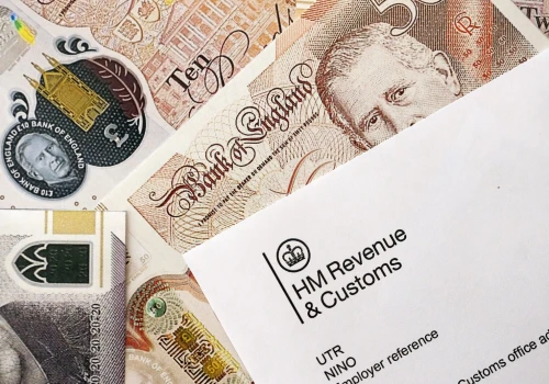 Średnio 855 funtów do zwrotu z HMRC. 730 000 osób nie upomina się o pieniądze