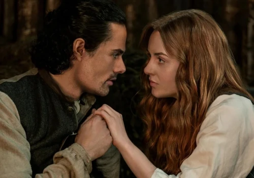 "Outlander: Krew z krwi" dopiero zaczyna maltretowanie tych postaci. Co dalej w 2. sezonie?
