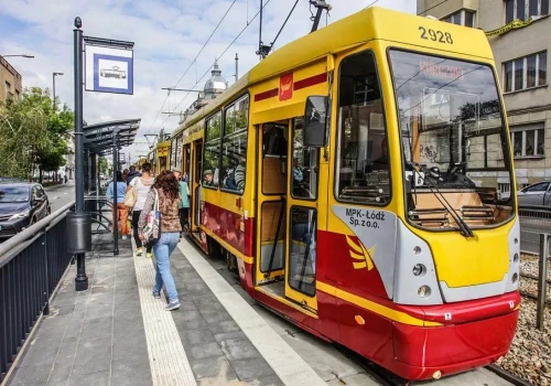 Tramwaje pojadą inaczej. Utrudnienia przez procesję św. Faustyny