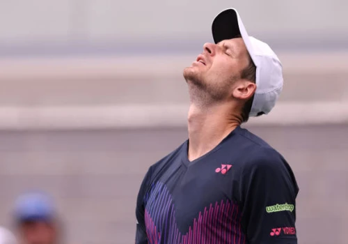 Tenis ziemny: Krecz w Pekinie. Hurkacz nie zagra o finał.