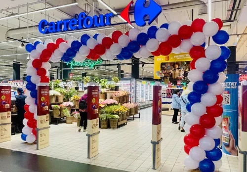 Carrefour zmniejsza flagowe sklepy. Rusza koncept 2.0 w ramach restrukturyzacji
