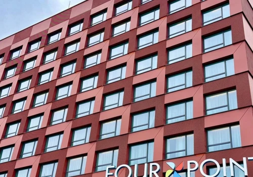 Four Points by Sheraton w miejscu dawnego Hotelu Ikar