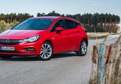 Opel Astra K: 1.4 Turbo czy 1.6 CDTI? Który silnik wybrać w używanym egzemplarzu