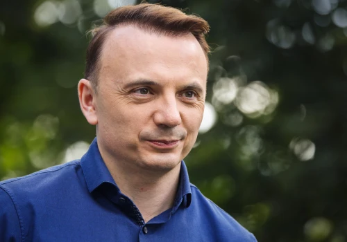 Pierwszy tydzień kampanii przed drugą turą. Gibała przed Piątkowską