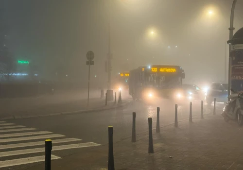 Wyjeżdżasz rano? IMGW ostrzega. Może być niebezpiecznie