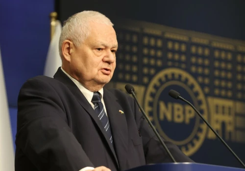 Glapiński zarabia więcej niż szef Fed. Teraz dostanie kolejną podwyżkę