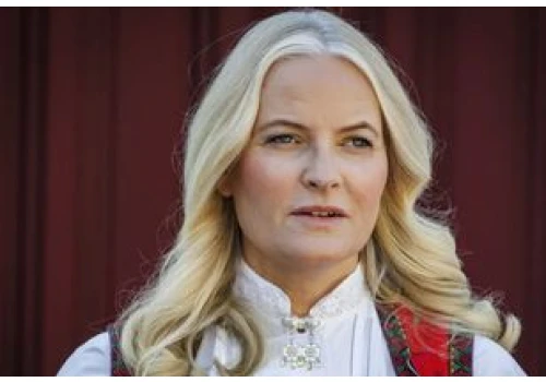 Instalacja z Mette-Marit i Epsteinem w Oslo. Nowy projekt artysty