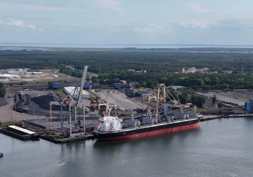 Elewacja, droga i cyfrowy projekt. Port Szczecin-Świnoujście ogłasza trzy przetargi naraz