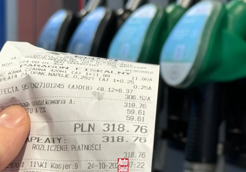 Znowu można tankować za niecałe 7 zł, ale jeśli wybierzesz zły pistolet, zapłacisz więcej niż przed CPN