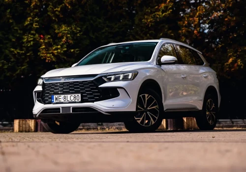 Test BYD Sealion 5 DM-i. Duża, świetna hybryda, która nie ma porywać