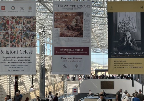 Więcej niż tysiąc słów. Obrazy z L’Osservatore Romano w Muzeach Watykańskich