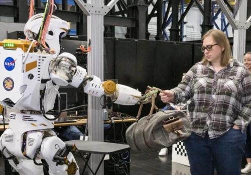 NASA szykuje robotycznych pomocników do lotów na Księżyc