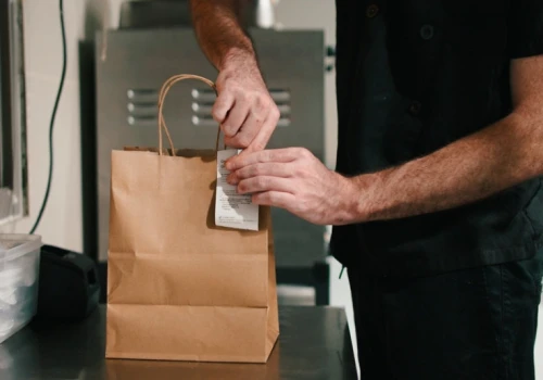 Znany catering wstrzymał dostawy. Klientom pomoże konkurencyjna firma