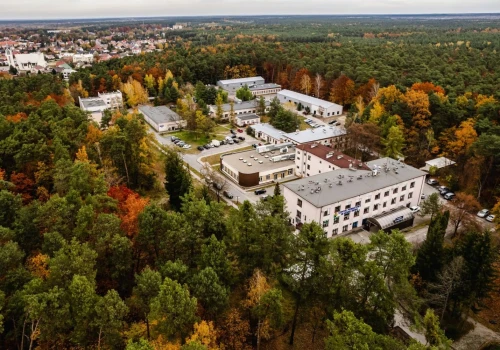 Kolejna tajemnicza przesyłka z Niemiec. Ewakuowano szpital, na miejscu pracują służby