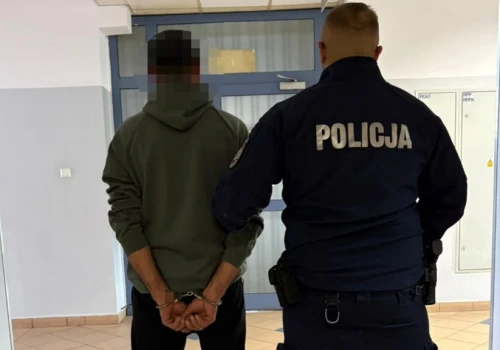 Ukrywał się przed wymiarem sprawiedliwości – został zatrzymany przez policjantów z Czosnowa