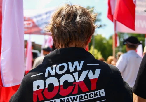 Siostra robi biznes na nazwisku prezydenta? 