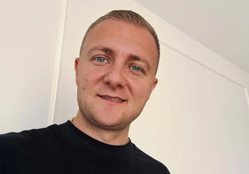 Szymon Jankowski z nowością „Królewna” idealną na wesela i dla zakochanych