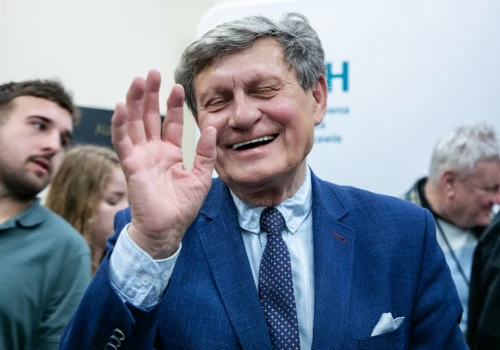 Profesor Balcerowicz podpowiada rządowi: prywatyzować co się da, ciąć socjal i nie dopłacać do paliw