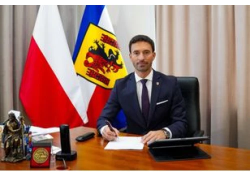 Burmistrz Rypina o przyszłości miasta, terenie po mleczarni ROTR i kandydowaniu do sejmu