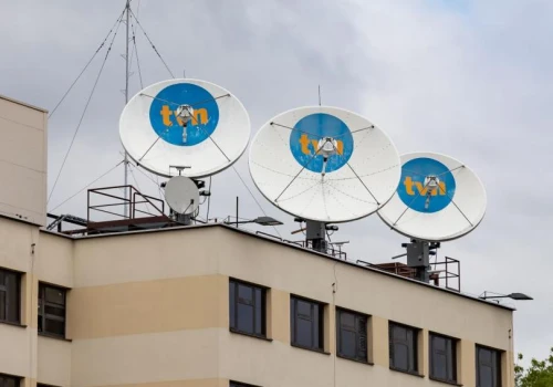 Rząd może kazać Amerykanom sprzedać TVN. Potężna fuzja pod lupą ministerstwa