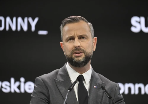 Szef MON o ustawie „przedwojennej”: „Szykujemy się na ciężkie czasy”