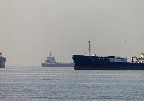Iran nasila ataki w Cieśninie Ormuz. Rośnie ryzyko dla dostaw ropy i gazu