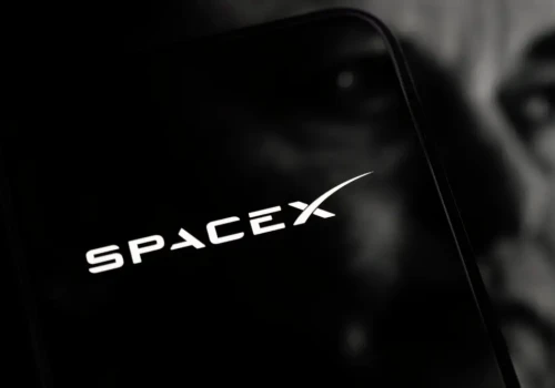 Bańka na AI pięknie rośnie. Elon Musk dorzuca właśnie swoje dwa grosze