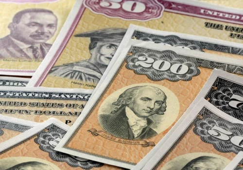Inwestorzy znów grają na wzrost rentowności obligacji USA. Może to znów uderzyć w akcje