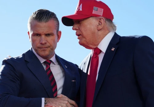 Pentagon wycofuje bombowce z Fairford. Pete Hegseth zapowiada przegląd