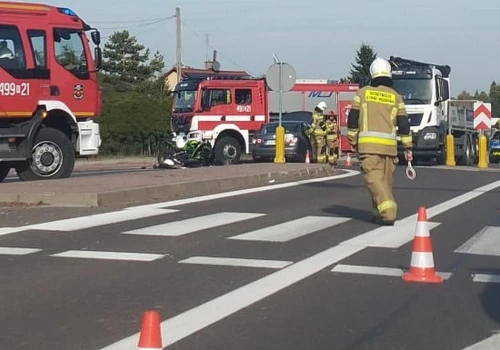 Wypadek na DK94 w kierunku Rzeszowa. Motocyklista trafił do szpitala