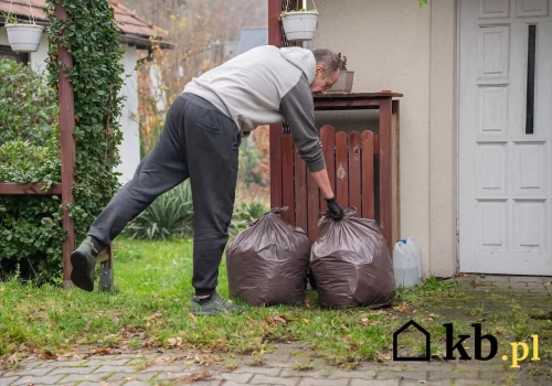 Dwie osoby z taką samą emeryturą mogą płacić różne stawki za śmieci. Decyduje gmina