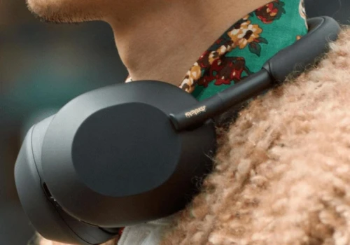 Sony XM5 uchowały się w Euro i są tanie jak nigdy. ANC nadal robi wrażenie