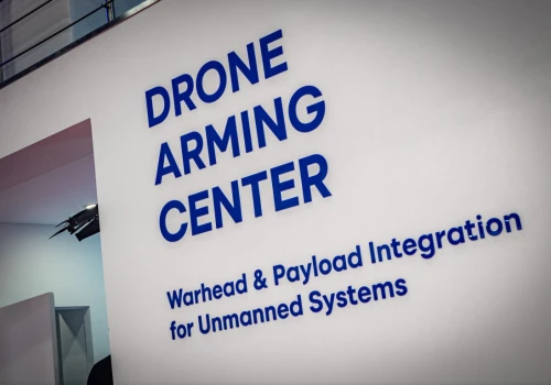 Tech Robotics z 15,5 mln złotych finansowania na rozwój Centrum Uzbrajania Dronów w ramach strategii 2026–2031
