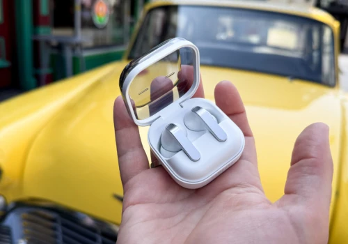 Galaxy Buds vs. temperatura. Czy wkładanie do etui stanie się bezpieczniejsze?