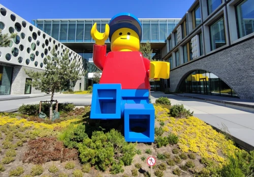 Lego nawiązuje współpracę ze słynnymi japońskimi firmami. W planach Hello Kitty i Dragon Ball