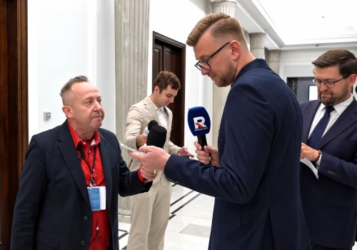 Awantura podczas rozmowy z Hołownią. Musiała interweniować Straż Marszałkowska