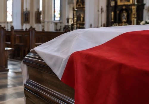 Koszty pogrzebów strażaków. RPO krytykuje wieloletnią zwłokę MSWiA